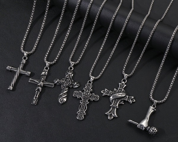 CROSS PENDANTS