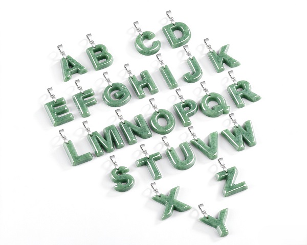 JADE LETTERS PENDTANTS