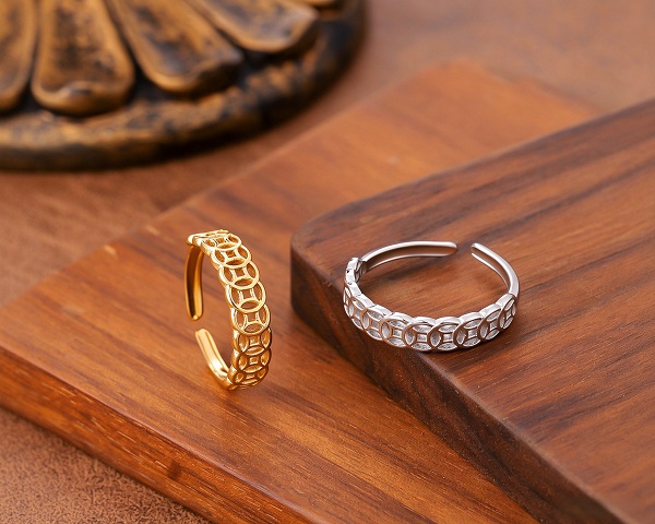 COPPER CASH RING